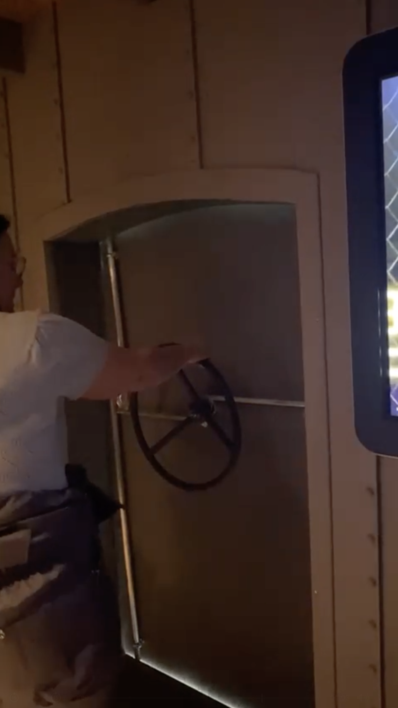 Battleship-elimination-escaperoom-groepen-borrelen-eten-utrecht-gouda-hilversum-familie-uitje